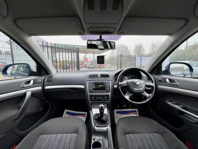 SKODA OCTAVIA