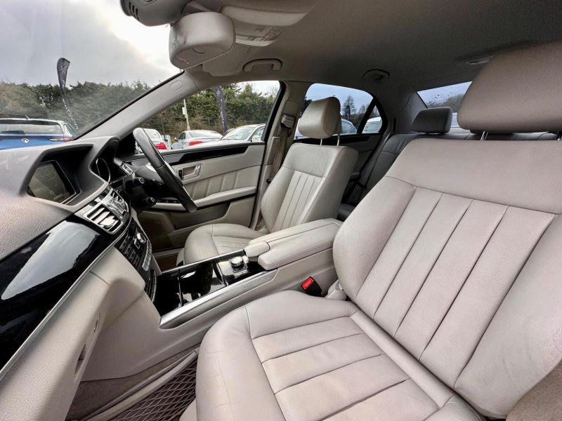 MERCEDES-BENZ E CLASS