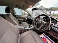 VAUXHALL INSIGNIA