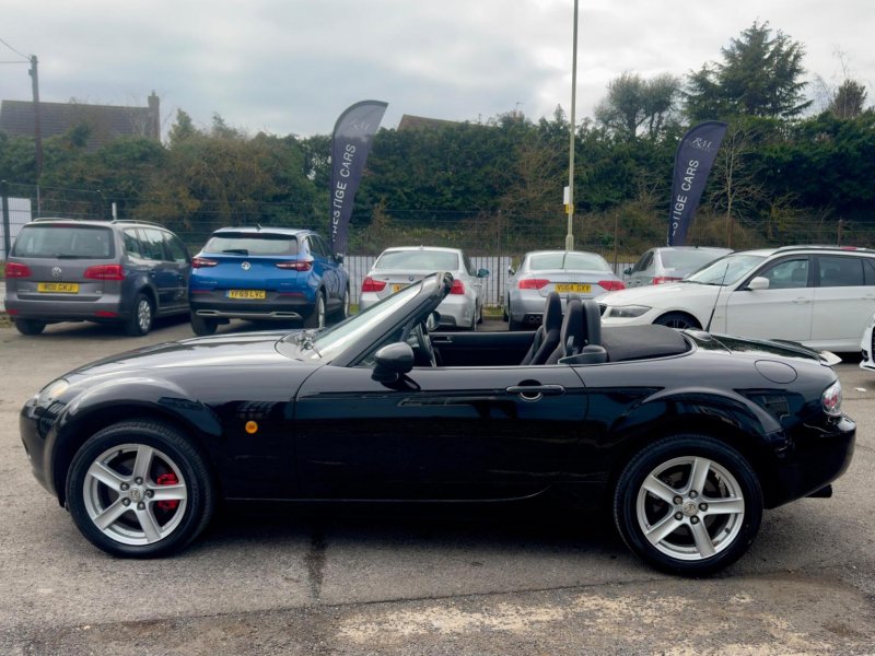 MAZDA MX-5