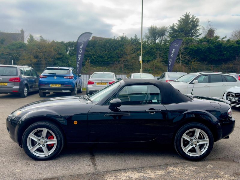 MAZDA MX-5