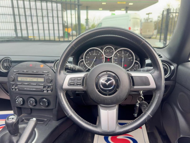 MAZDA MX-5