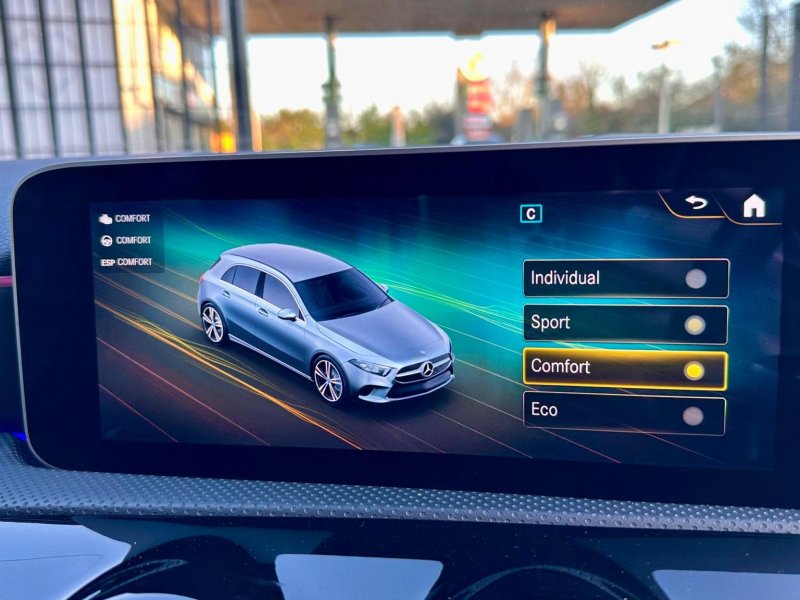 MERCEDES-BENZ A CLASS