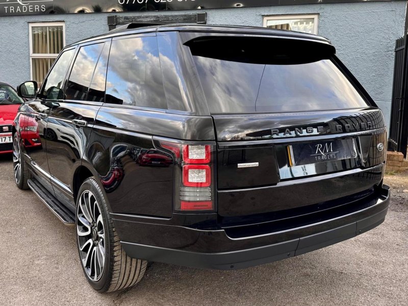LAND ROVER RANGE ROVER