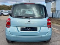 RENAULT GRAND MODUS