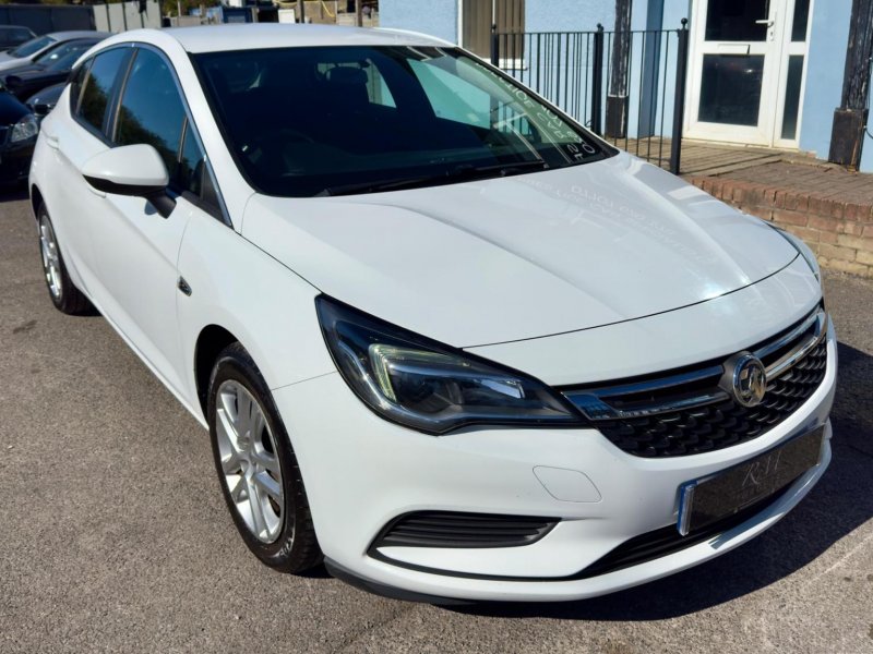 VAUXHALL ASTRA