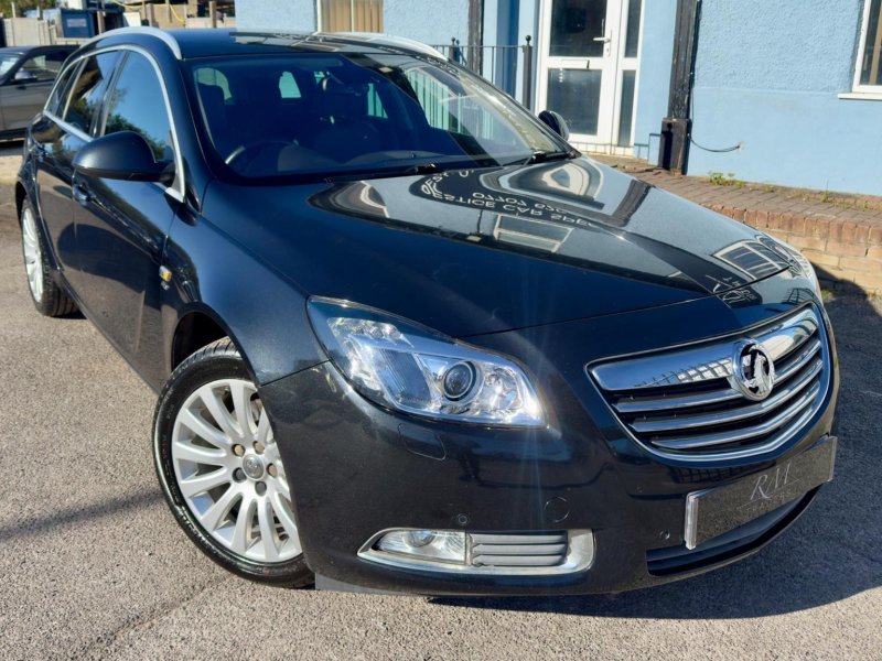 VAUXHALL INSIGNIA