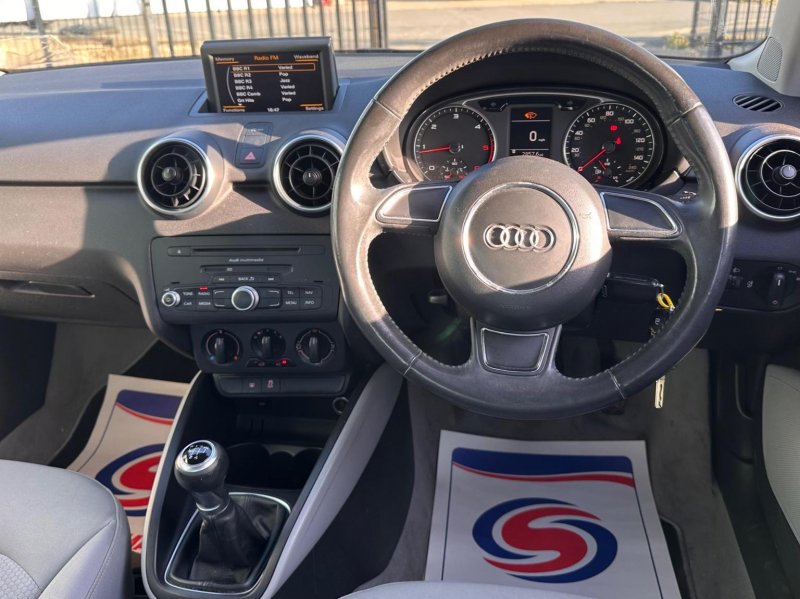 AUDI A1